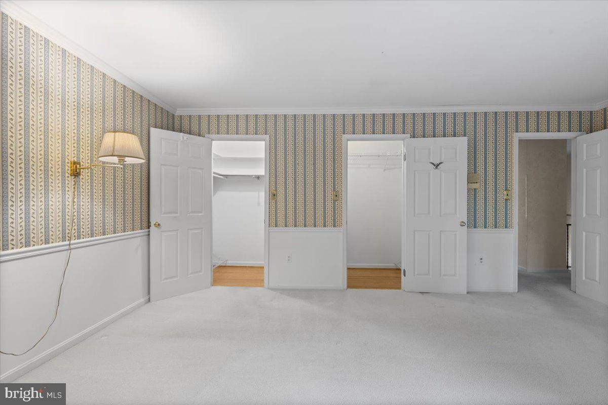 8150 WOLF RUN SHOALS RD, CLIFTON, Virginia 20124, 5 Bedrooms Bedrooms, ,3 BathroomsBathrooms,Residential,For sale,8150 WOLF RUN SHOALS RD,VAFX2243924 MLS # VAFX2243924