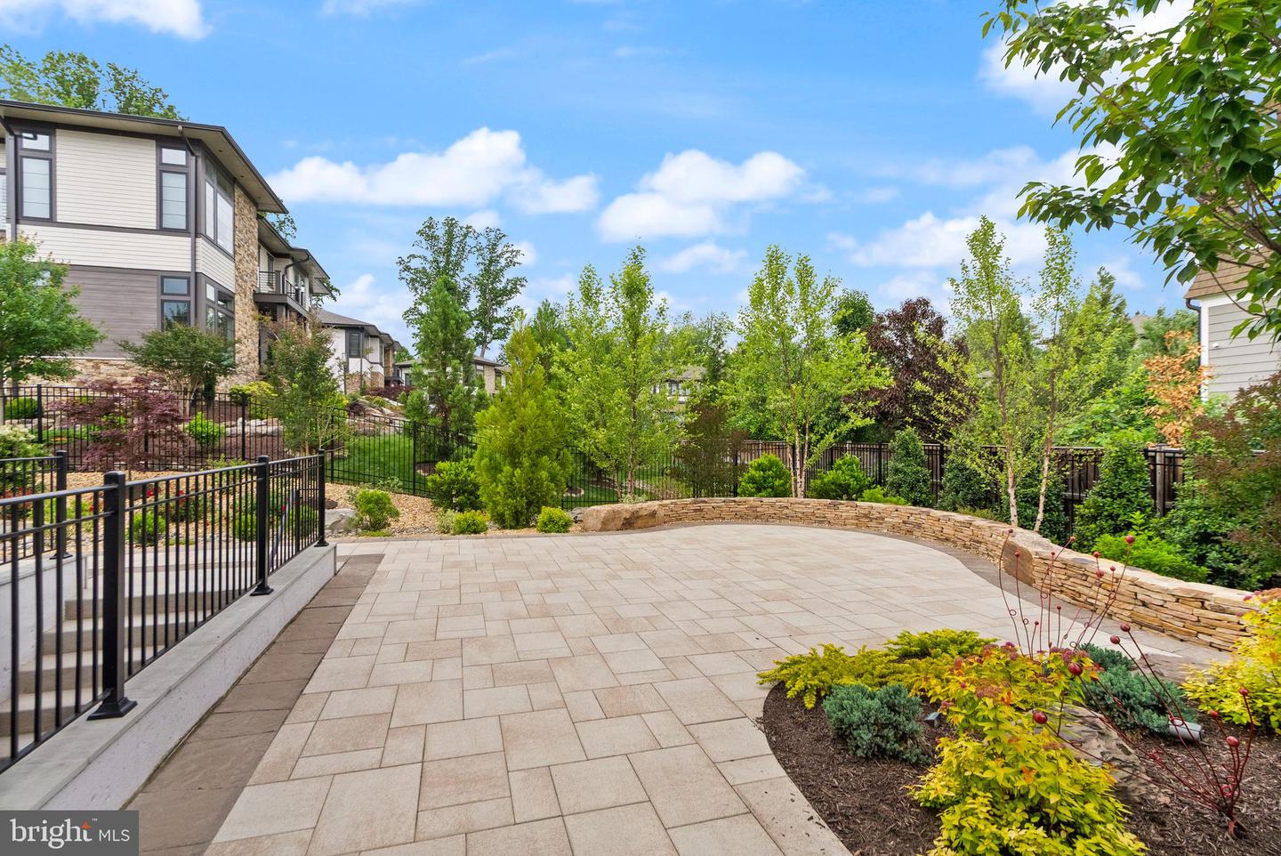 1554 DAVIDSON RD, MCLEAN, Virginia 22101, 5 Bedrooms Bedrooms, ,5 BathroomsBathrooms,Residential,For sale,1554 DAVIDSON RD,VAFX2244088 MLS # VAFX2244088