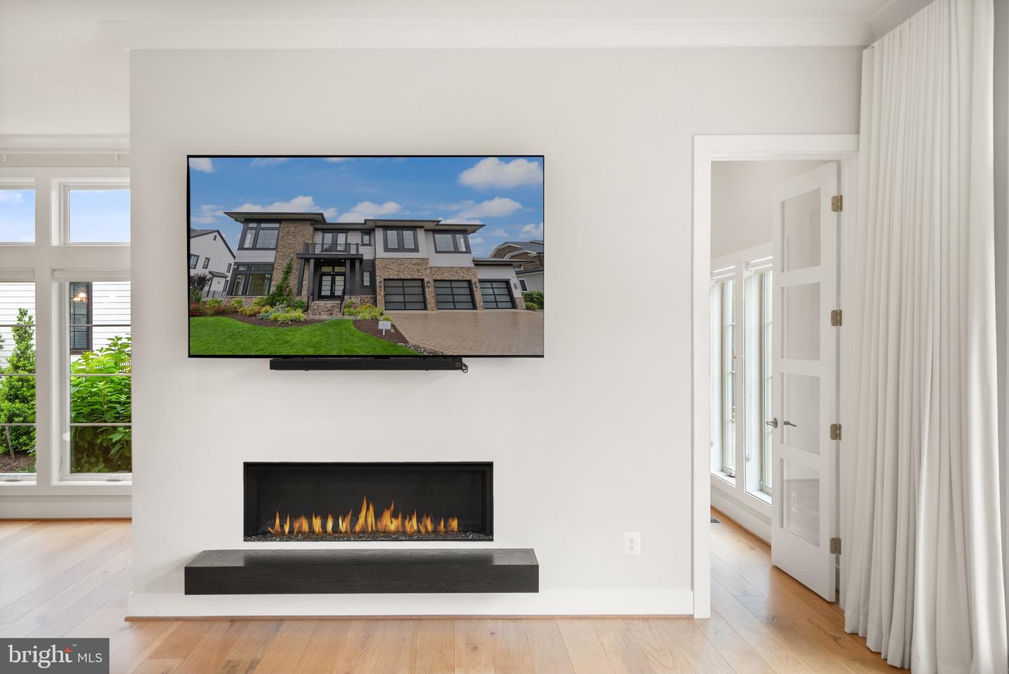 1554 DAVIDSON RD, MCLEAN, Virginia 22101, 5 Bedrooms Bedrooms, ,5 BathroomsBathrooms,Residential,For sale,1554 DAVIDSON RD,VAFX2244088 MLS # VAFX2244088