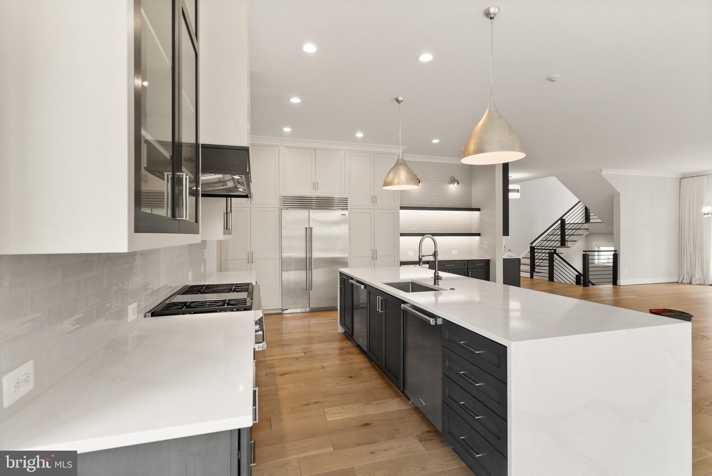 1554 DAVIDSON RD, MCLEAN, Virginia 22101, 5 Bedrooms Bedrooms, ,5 BathroomsBathrooms,Residential,For sale,1554 DAVIDSON RD,VAFX2244088 MLS # VAFX2244088