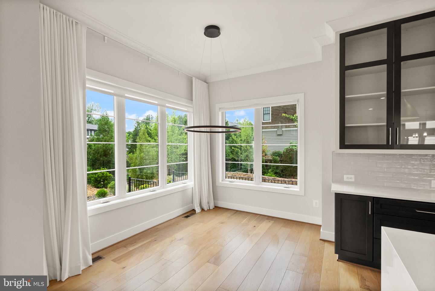 1554 DAVIDSON RD, MCLEAN, Virginia 22101, 5 Bedrooms Bedrooms, ,5 BathroomsBathrooms,Residential,For sale,1554 DAVIDSON RD,VAFX2244088 MLS # VAFX2244088