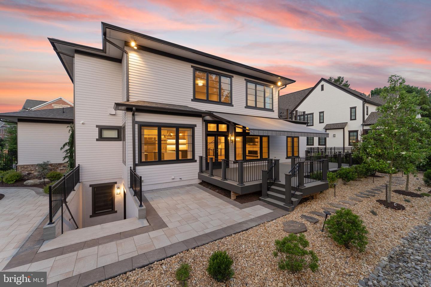 1554 DAVIDSON RD, MCLEAN, Virginia 22101, 5 Bedrooms Bedrooms, ,5 BathroomsBathrooms,Residential,For sale,1554 DAVIDSON RD,VAFX2244088 MLS # VAFX2244088