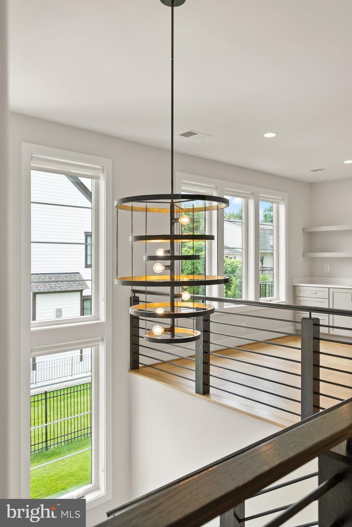 1554 DAVIDSON RD, MCLEAN, Virginia 22101, 5 Bedrooms Bedrooms, ,5 BathroomsBathrooms,Residential,For sale,1554 DAVIDSON RD,VAFX2244088 MLS # VAFX2244088