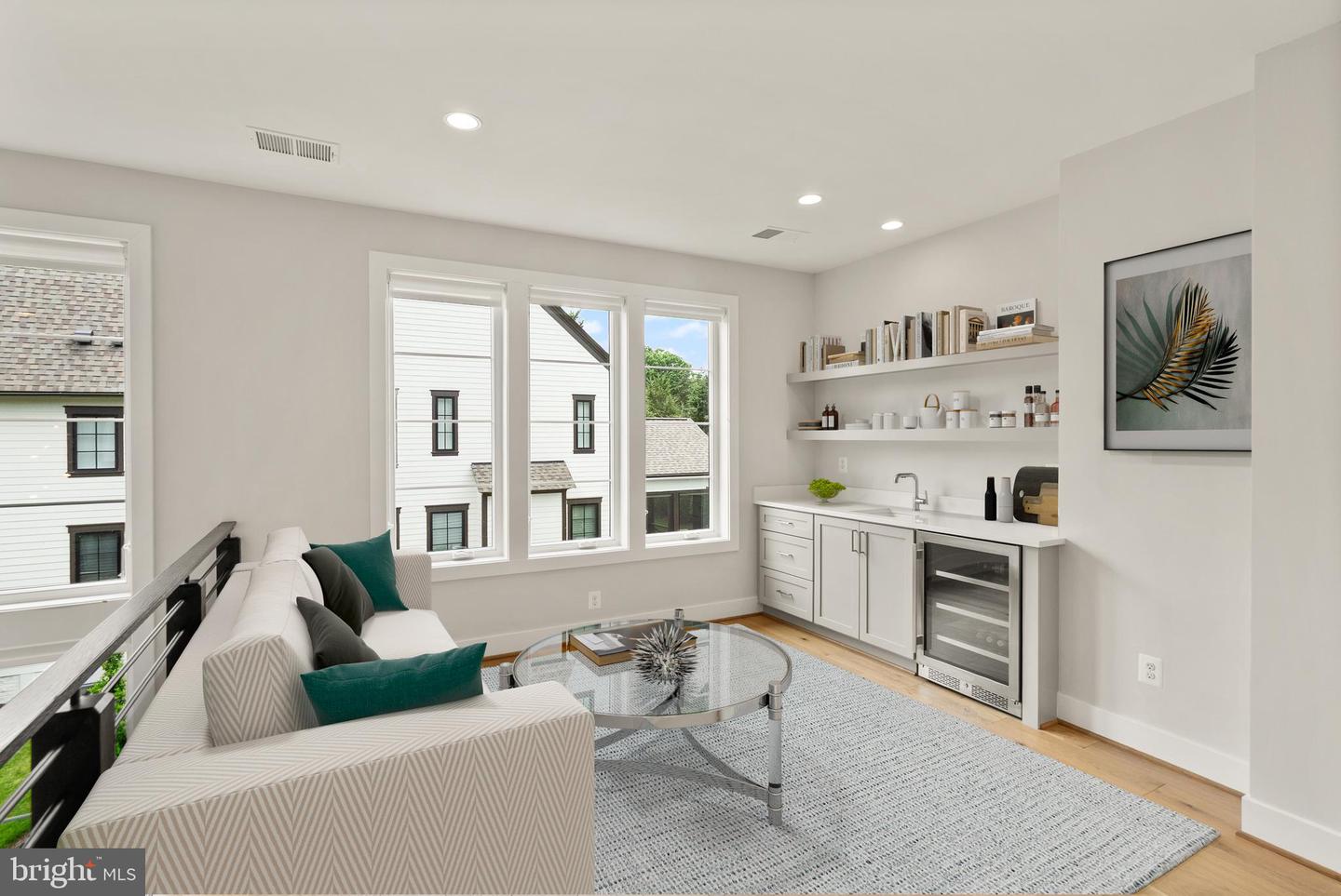 1554 DAVIDSON RD, MCLEAN, Virginia 22101, 5 Bedrooms Bedrooms, ,5 BathroomsBathrooms,Residential,For sale,1554 DAVIDSON RD,VAFX2244088 MLS # VAFX2244088
