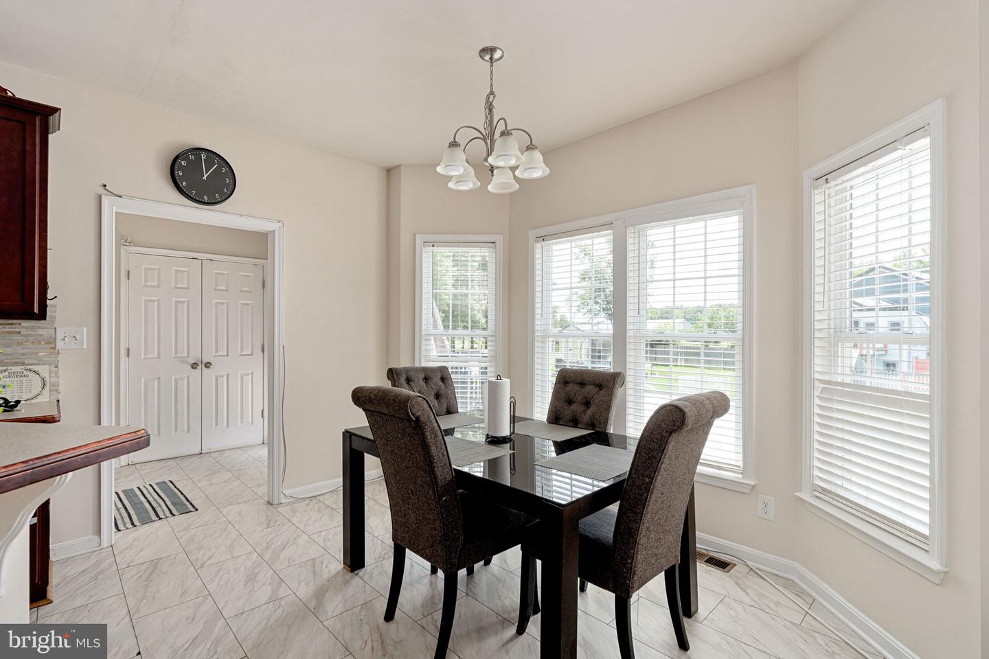 933 CHURCHILL DR, FREDERICKSBURG, Virginia 22407, 5 Bedrooms Bedrooms, ,3 BathroomsBathrooms,Residential,For sale,933 CHURCHILL DR,VASP2033546 MLS # VASP2033546