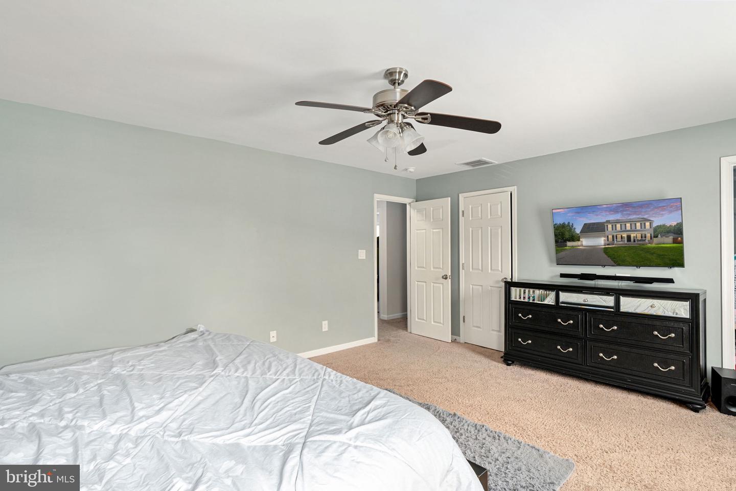 933 CHURCHILL DR, FREDERICKSBURG, Virginia 22407, 5 Bedrooms Bedrooms, ,3 BathroomsBathrooms,Residential,For sale,933 CHURCHILL DR,VASP2033546 MLS # VASP2033546