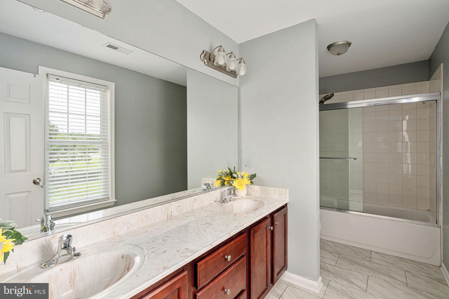 933 CHURCHILL DR, FREDERICKSBURG, Virginia 22407, 5 Bedrooms Bedrooms, ,3 BathroomsBathrooms,Residential,For sale,933 CHURCHILL DR,VASP2033546 MLS # VASP2033546