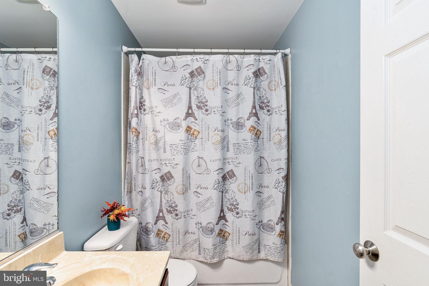 933 CHURCHILL DR, FREDERICKSBURG, Virginia 22407, 5 Bedrooms Bedrooms, ,3 BathroomsBathrooms,Residential,For sale,933 CHURCHILL DR,VASP2033546 MLS # VASP2033546