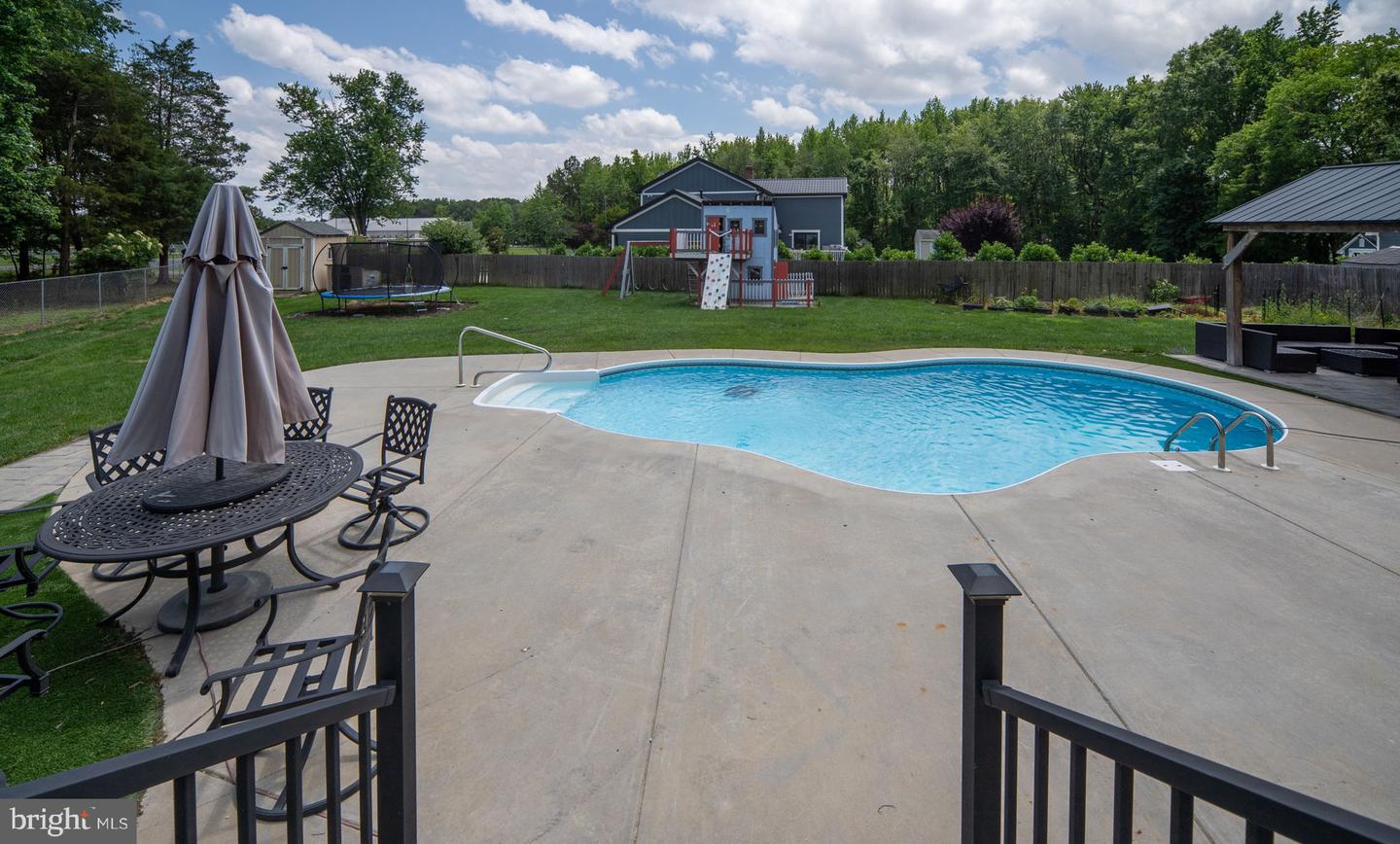933 CHURCHILL DR, FREDERICKSBURG, Virginia 22407, 5 Bedrooms Bedrooms, ,3 BathroomsBathrooms,Residential,For sale,933 CHURCHILL DR,VASP2033546 MLS # VASP2033546