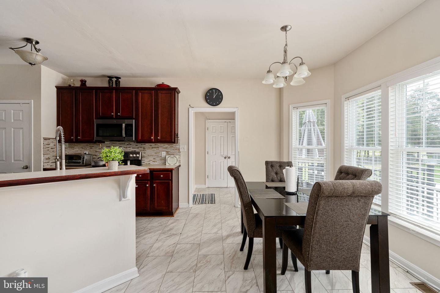 933 CHURCHILL DR, FREDERICKSBURG, Virginia 22407, 5 Bedrooms Bedrooms, ,3 BathroomsBathrooms,Residential,For sale,933 CHURCHILL DR,VASP2033546 MLS # VASP2033546