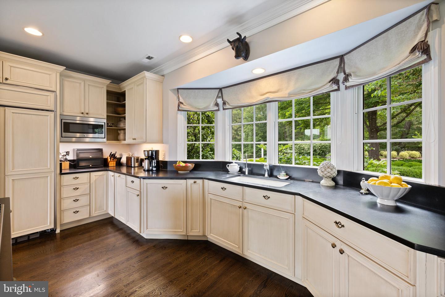 6452 OLD GOOSE CREEK RD, MIDDLEBURG, Virginia 20117, 3 Bedrooms Bedrooms, ,4 BathroomsBathrooms,Residential,For sale,6452 OLD GOOSE CREEK RD,VAFQ2016848 MLS # VAFQ2016848