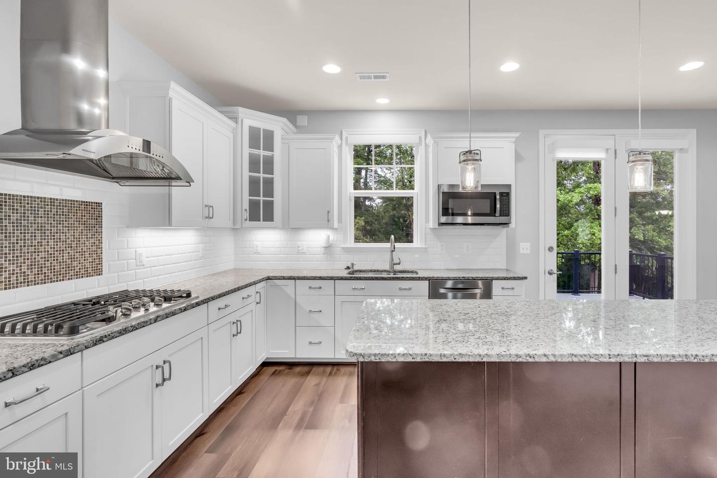 40578 SCULPIN CT, ALDIE, Virginia 20105, 7 Bedrooms Bedrooms, ,5 BathroomsBathrooms,Residential,For sale,40578 SCULPIN CT,VALO2098358 MLS # VALO2098358