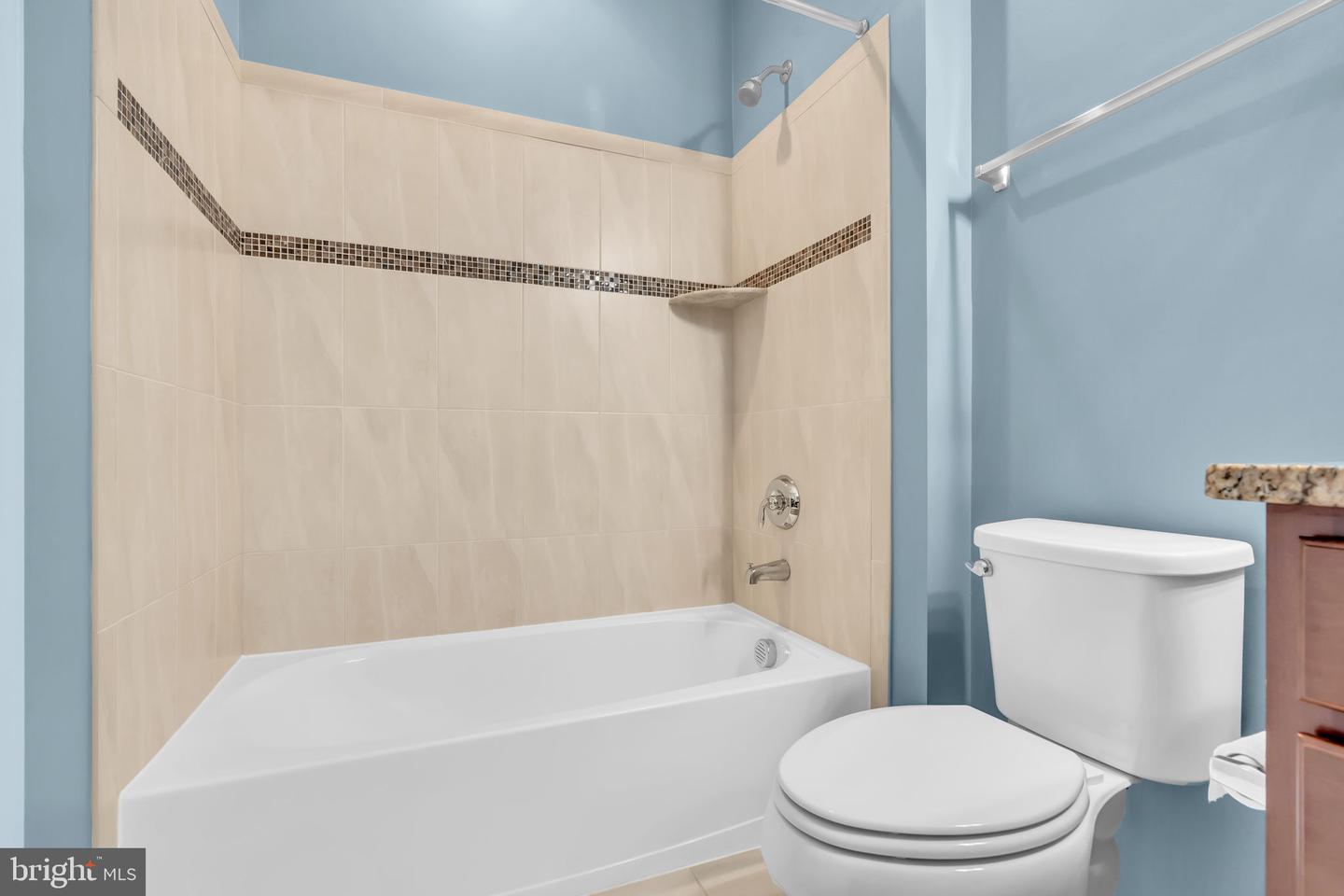 40578 SCULPIN CT, ALDIE, Virginia 20105, 7 Bedrooms Bedrooms, ,5 BathroomsBathrooms,Residential,For sale,40578 SCULPIN CT,VALO2098358 MLS # VALO2098358