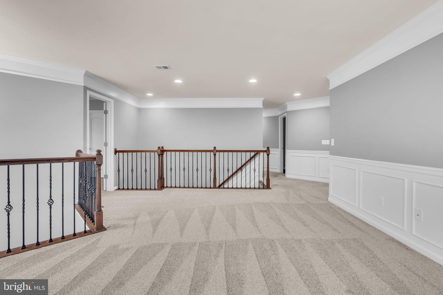 40578 SCULPIN CT, ALDIE, Virginia 20105, 7 Bedrooms Bedrooms, ,5 BathroomsBathrooms,Residential,For sale,40578 SCULPIN CT,VALO2098358 MLS # VALO2098358