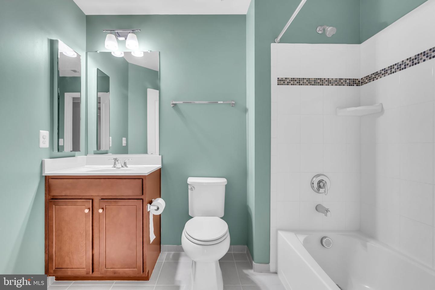 40578 SCULPIN CT, ALDIE, Virginia 20105, 7 Bedrooms Bedrooms, ,5 BathroomsBathrooms,Residential,For sale,40578 SCULPIN CT,VALO2098358 MLS # VALO2098358