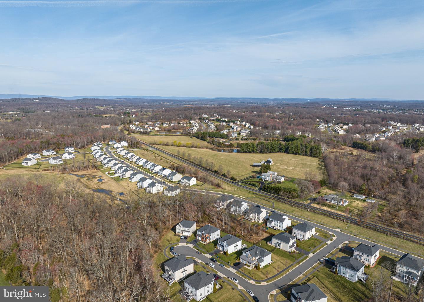 40578 SCULPIN CT, ALDIE, Virginia 20105, 7 Bedrooms Bedrooms, ,5 BathroomsBathrooms,Residential,For sale,40578 SCULPIN CT,VALO2098358 MLS # VALO2098358