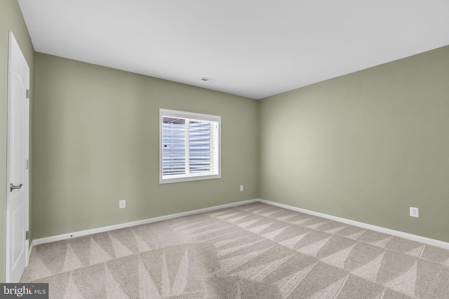 40578 SCULPIN CT, ALDIE, Virginia 20105, 7 Bedrooms Bedrooms, ,5 BathroomsBathrooms,Residential,For sale,40578 SCULPIN CT,VALO2098358 MLS # VALO2098358