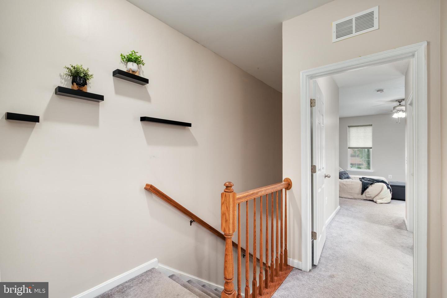 9583 CENTER ST, MANASSAS, Virginia 20110, 3 Bedrooms Bedrooms, ,2 BathroomsBathrooms,Residential,For sale,9583 CENTER ST,VAMN2008436 MLS # VAMN2008436