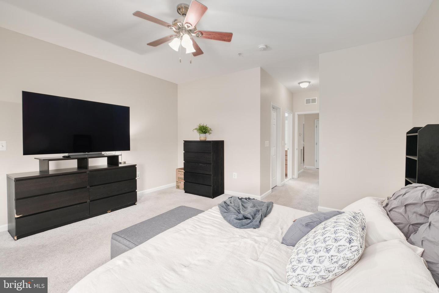9583 CENTER ST, MANASSAS, Virginia 20110, 3 Bedrooms Bedrooms, ,2 BathroomsBathrooms,Residential,For sale,9583 CENTER ST,VAMN2008436 MLS # VAMN2008436