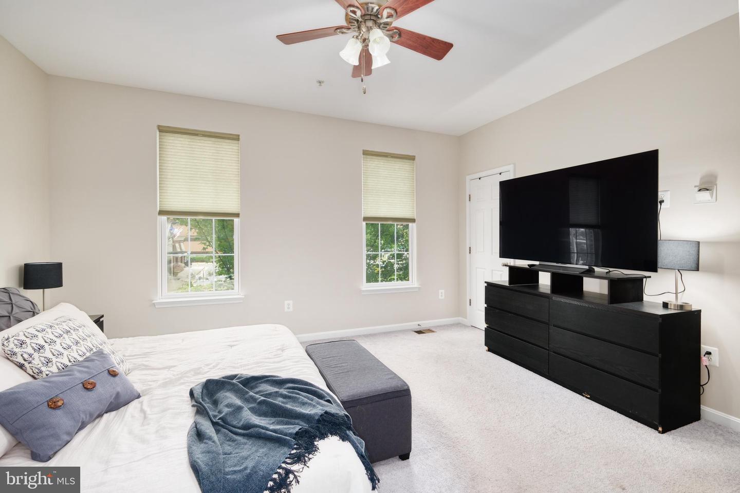 9583 CENTER ST, MANASSAS, Virginia 20110, 3 Bedrooms Bedrooms, ,2 BathroomsBathrooms,Residential,For sale,9583 CENTER ST,VAMN2008436 MLS # VAMN2008436