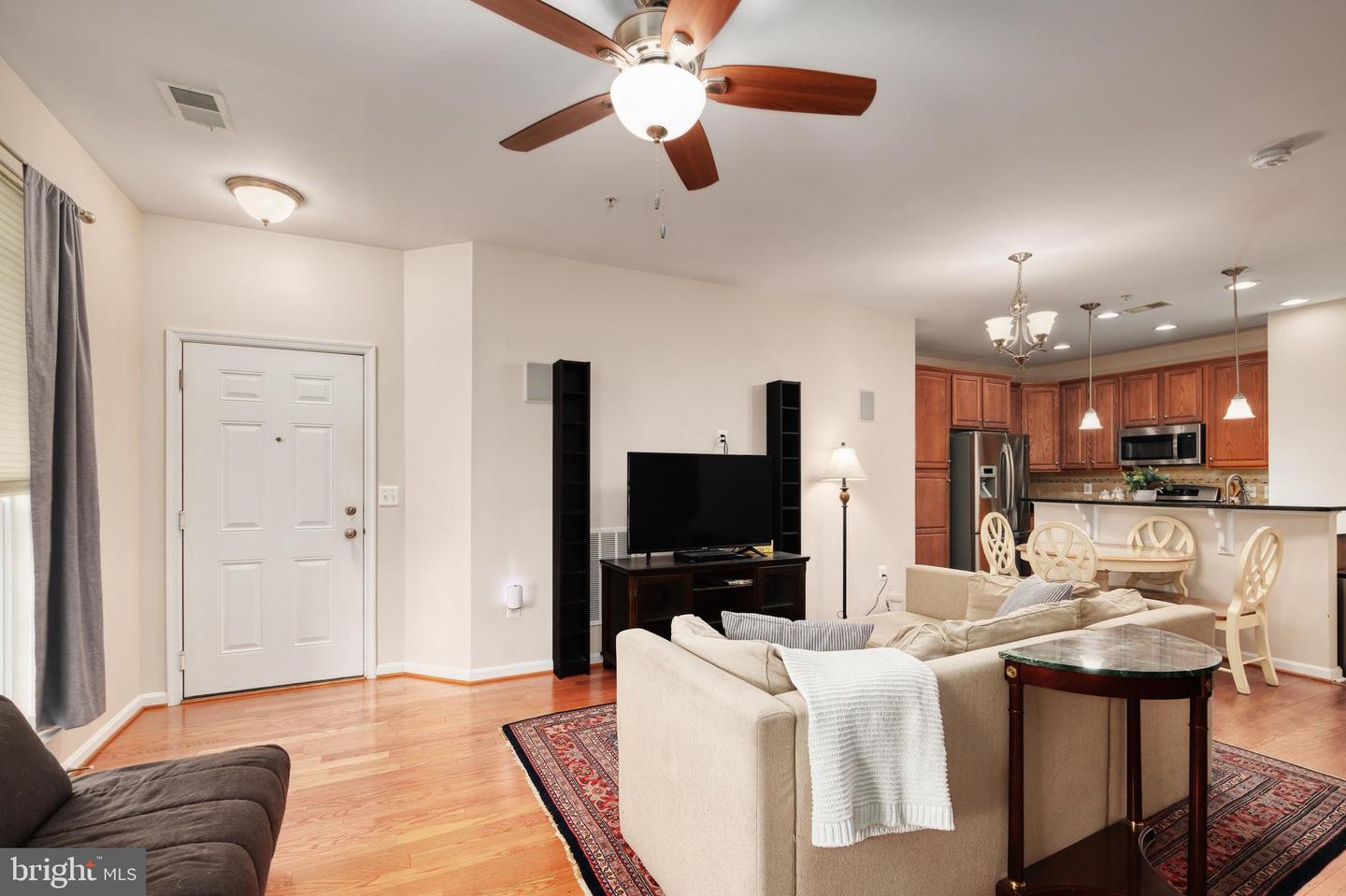 9583 CENTER ST, MANASSAS, Virginia 20110, 3 Bedrooms Bedrooms, ,2 BathroomsBathrooms,Residential,For sale,9583 CENTER ST,VAMN2008436 MLS # VAMN2008436