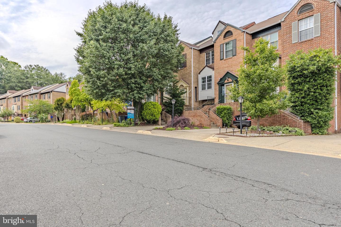 6150 CASTLETOWN WAY, ALEXANDRIA, Virginia 22310, 3 Bedrooms Bedrooms, ,3 BathroomsBathrooms,Residential,For sale,6150 CASTLETOWN WAY,VAFX2244742 MLS # VAFX2244742