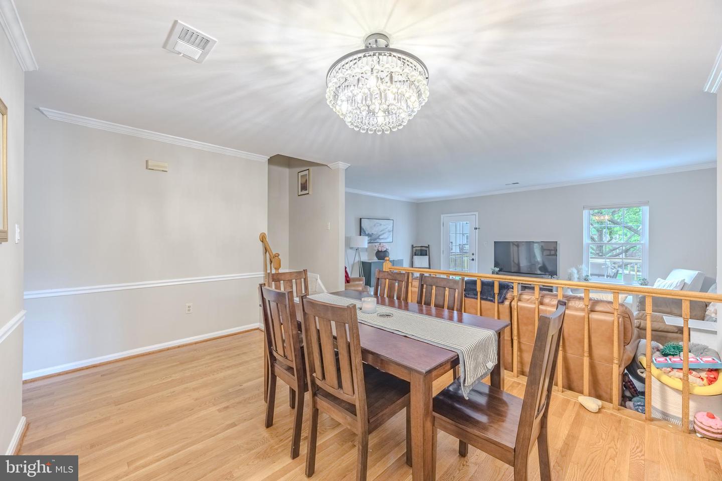 6150 CASTLETOWN WAY, ALEXANDRIA, Virginia 22310, 3 Bedrooms Bedrooms, ,3 BathroomsBathrooms,Residential,For sale,6150 CASTLETOWN WAY,VAFX2244742 MLS # VAFX2244742