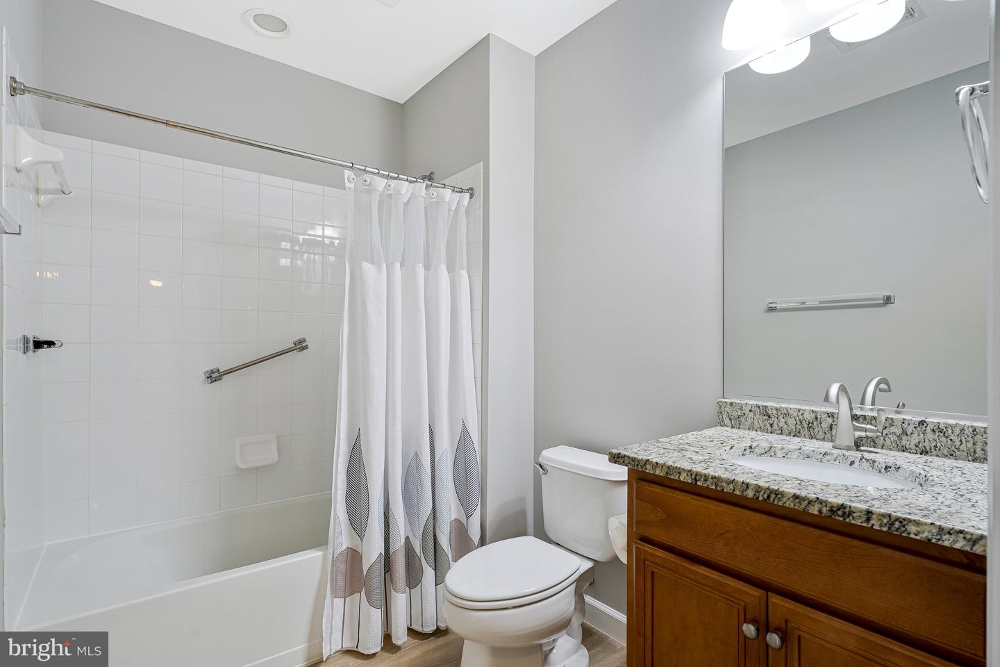 2903 SAINTSBURY PLAZA ##302, FAIRFAX, Virginia 22031, 3 Bedrooms Bedrooms, ,2 BathroomsBathrooms,Residential,For sale,2903 SAINTSBURY PLAZA ##302,VAFX2244750 MLS # VAFX2244750