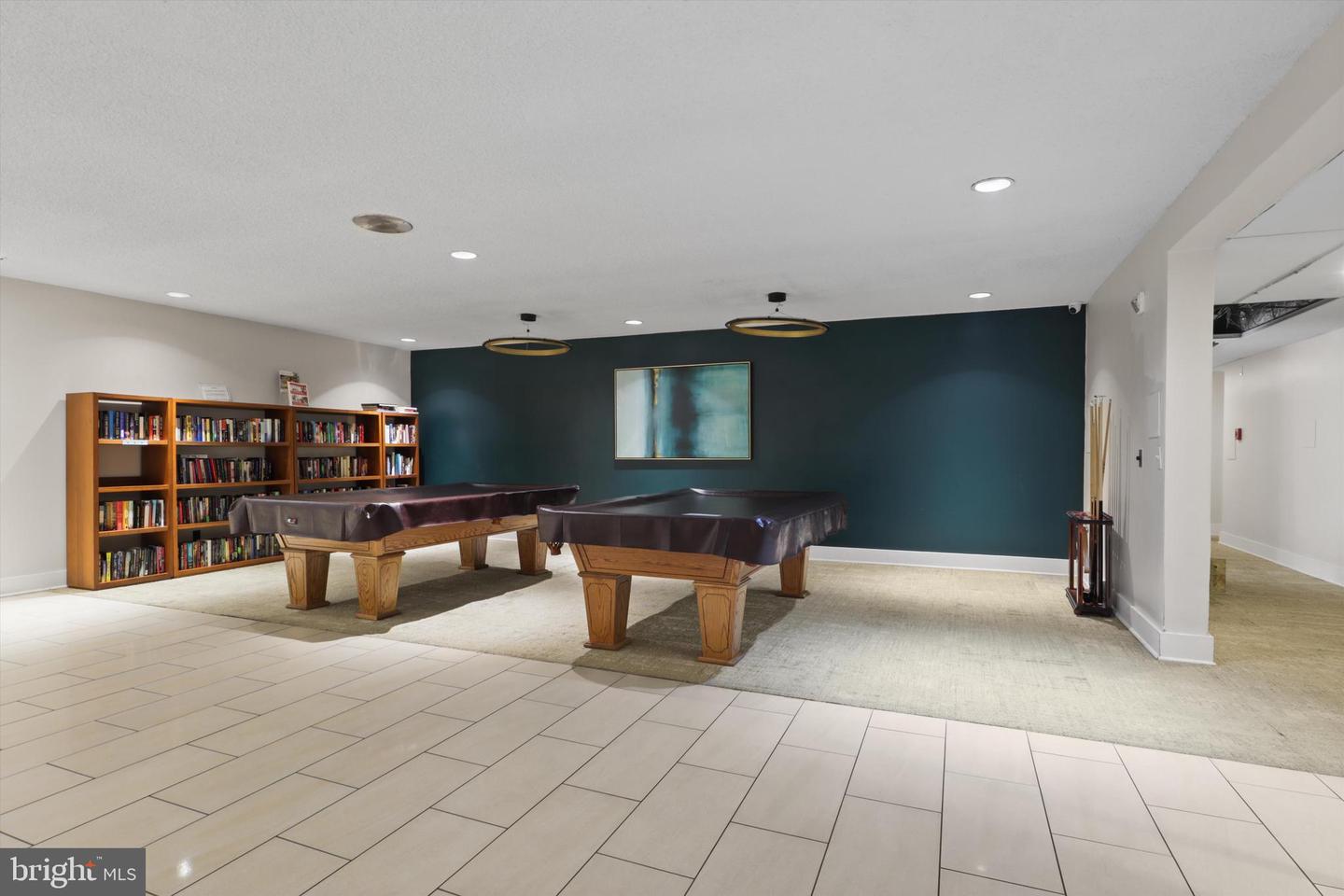 6101 EDSALL RD #611, ALEXANDRIA, Virginia 22304, 2 Bedrooms Bedrooms, ,2 BathroomsBathrooms,Residential,For sale,6101 EDSALL RD #611,VAAX2046054 MLS # VAAX2046054