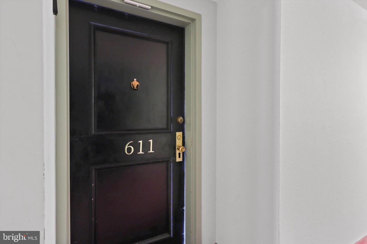 6101 EDSALL RD #611, ALEXANDRIA, Virginia 22304, 2 Bedrooms Bedrooms, ,2 BathroomsBathrooms,Residential,For sale,6101 EDSALL RD #611,VAAX2046054 MLS # VAAX2046054