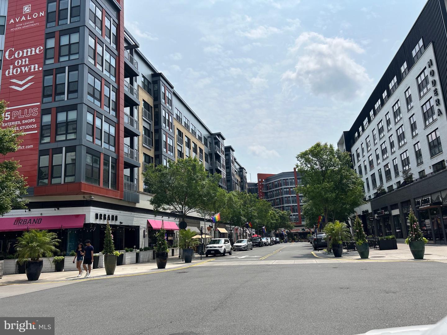 2907 BLEEKER ST #3-404, FAIRFAX, Virginia 22031, 2 Bedrooms Bedrooms, ,2 BathroomsBathrooms,Residential,For sale,2907 BLEEKER ST #3-404,VAFX2245084 MLS # VAFX2245084