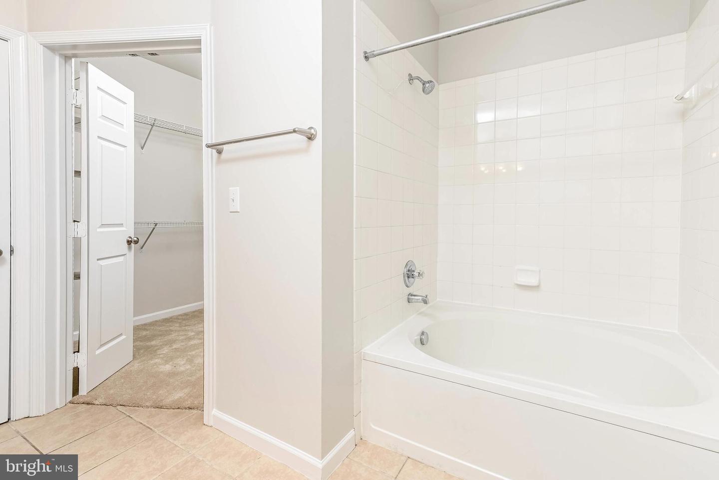12909 CENTRE PARK CIR #306, HERNDON, Virginia 20171, 1 Bedroom Bedrooms, ,1 BathroomBathrooms,Residential,For sale,12909 CENTRE PARK CIR #306,VAFX2245160 MLS # VAFX2245160