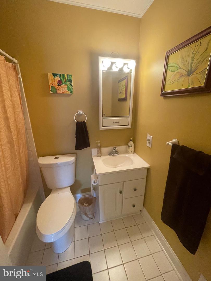 264 FAIRFIELD DR, WARRENTON, Virginia 20186, 2 Bedrooms Bedrooms, ,3 BathroomsBathrooms,Residential,For sale,264 FAIRFIELD DR,VAFQ2016938 MLS # VAFQ2016938