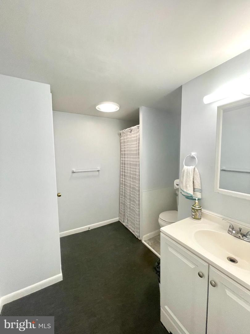 264 FAIRFIELD DR, WARRENTON, Virginia 20186, 2 Bedrooms Bedrooms, ,3 BathroomsBathrooms,Residential,For sale,264 FAIRFIELD DR,VAFQ2016938 MLS # VAFQ2016938