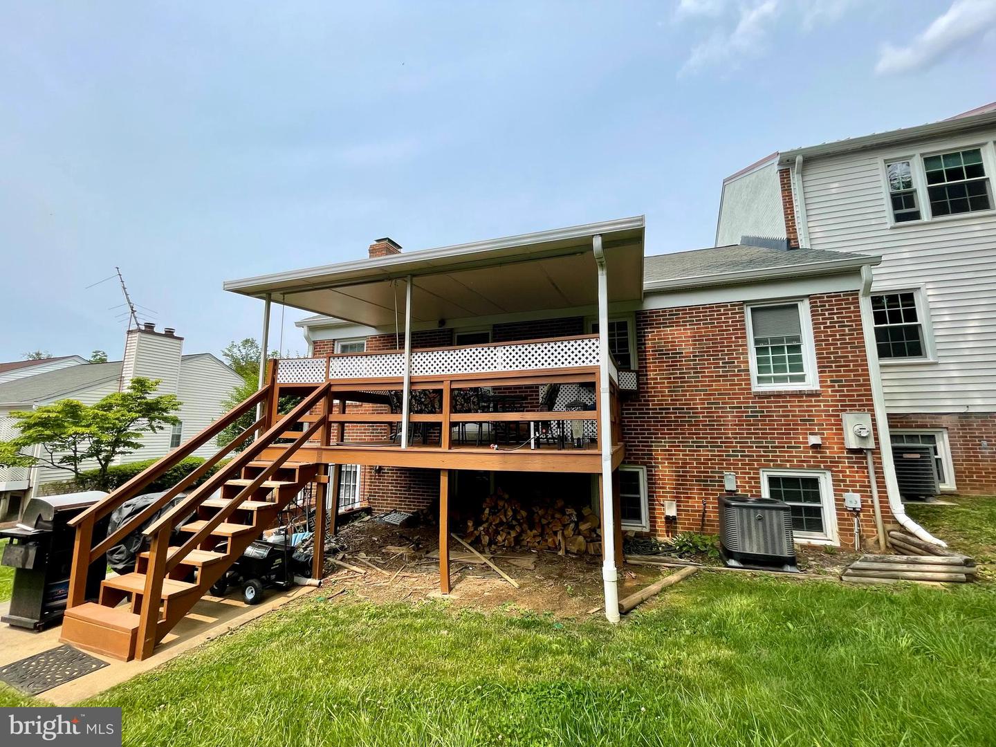 264 FAIRFIELD DR, WARRENTON, Virginia 20186, 2 Bedrooms Bedrooms, ,3 BathroomsBathrooms,Residential,For sale,264 FAIRFIELD DR,VAFQ2016938 MLS # VAFQ2016938