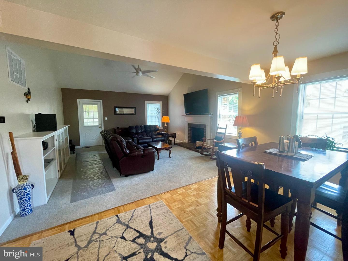 264 FAIRFIELD DR, WARRENTON, Virginia 20186, 2 Bedrooms Bedrooms, ,3 BathroomsBathrooms,Residential,For sale,264 FAIRFIELD DR,VAFQ2016938 MLS # VAFQ2016938