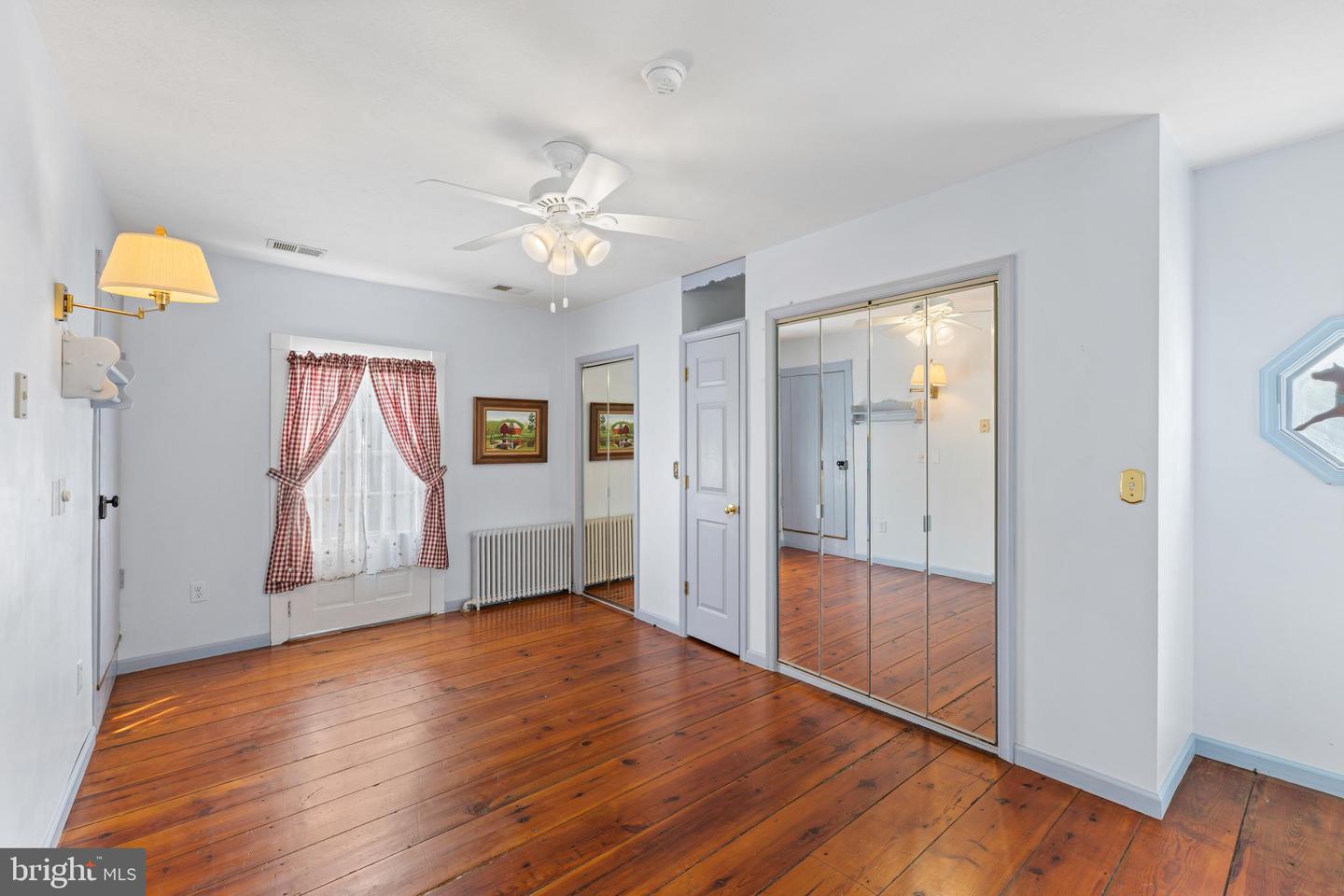 887 NATURAL CHIMNEYS RD, MOUNT SOLON, Virginia 22843, 4 Bedrooms Bedrooms, ,3 BathroomsBathrooms,Residential,For sale,887 NATURAL CHIMNEYS RD,VAAG2000602 MLS # VAAG2000602