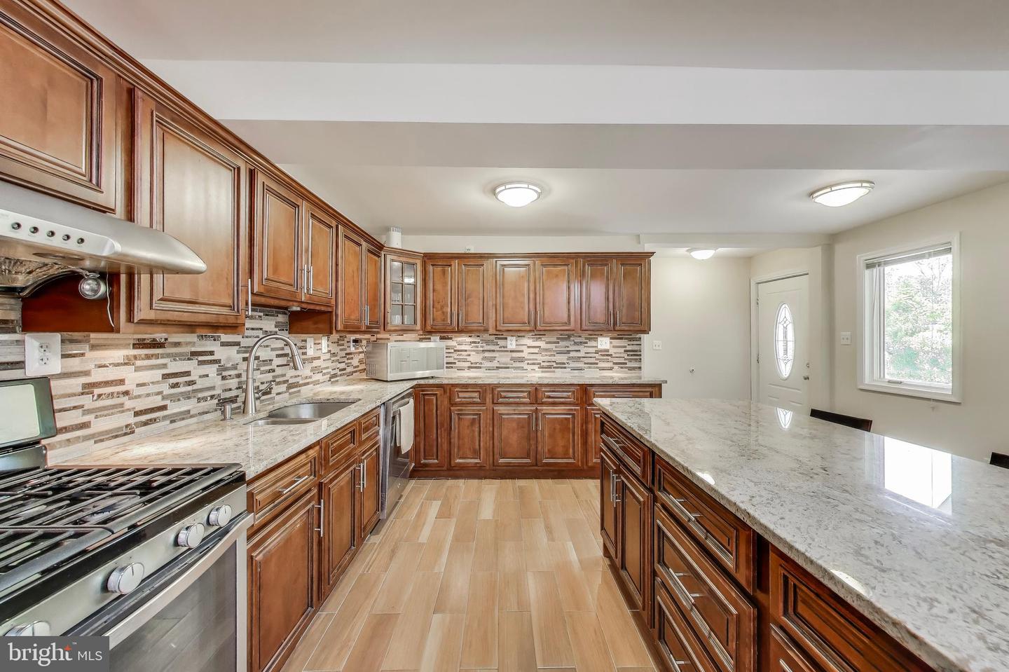 3603 JOHN CT, ANNANDALE, Virginia 22003, 5 Bedrooms Bedrooms, ,3 BathroomsBathrooms,Residential,For sale,3603 JOHN CT,VAFX2245358 MLS # VAFX2245358