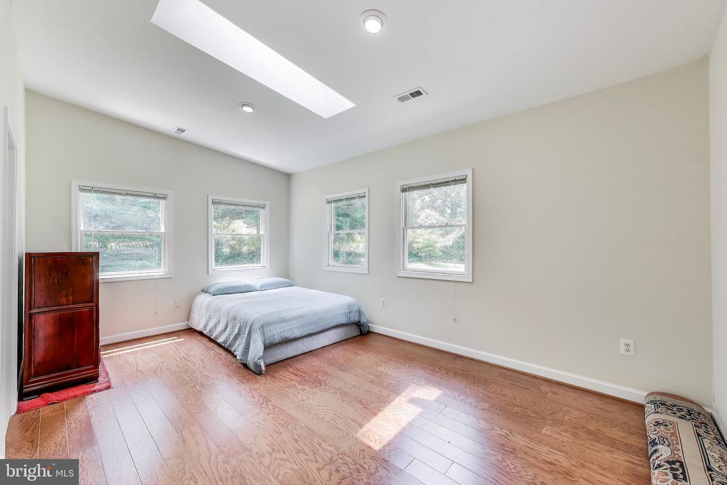 3603 JOHN CT, ANNANDALE, Virginia 22003, 5 Bedrooms Bedrooms, ,3 BathroomsBathrooms,Residential,For sale,3603 JOHN CT,VAFX2245358 MLS # VAFX2245358