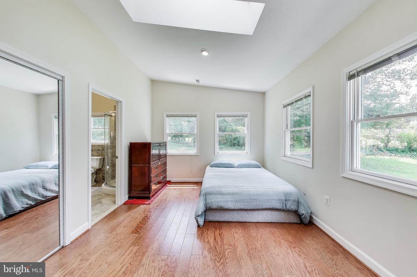 3603 JOHN CT, ANNANDALE, Virginia 22003, 5 Bedrooms Bedrooms, ,3 BathroomsBathrooms,Residential,For sale,3603 JOHN CT,VAFX2245358 MLS # VAFX2245358