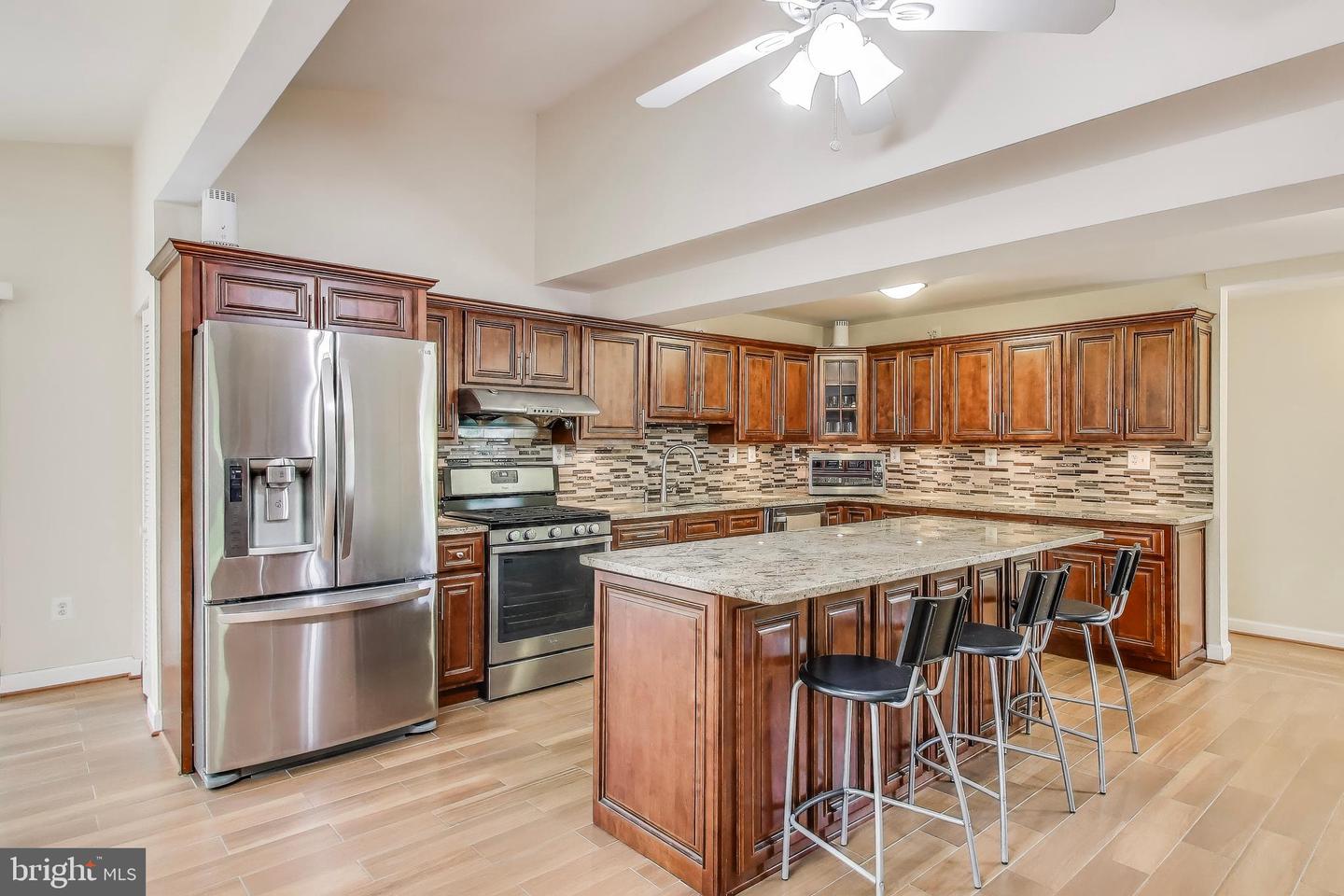 3603 JOHN CT, ANNANDALE, Virginia 22003, 5 Bedrooms Bedrooms, ,3 BathroomsBathrooms,Residential,For sale,3603 JOHN CT,VAFX2245358 MLS # VAFX2245358