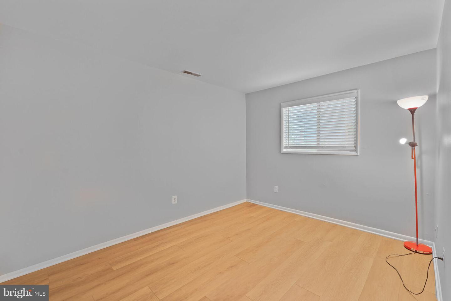 4149 ELIZABETH LN, ANNANDALE, Virginia 22003, 5 Bedrooms Bedrooms, ,2 BathroomsBathrooms,Residential,For sale,4149 ELIZABETH LN,VAFX2245366 MLS # VAFX2245366
