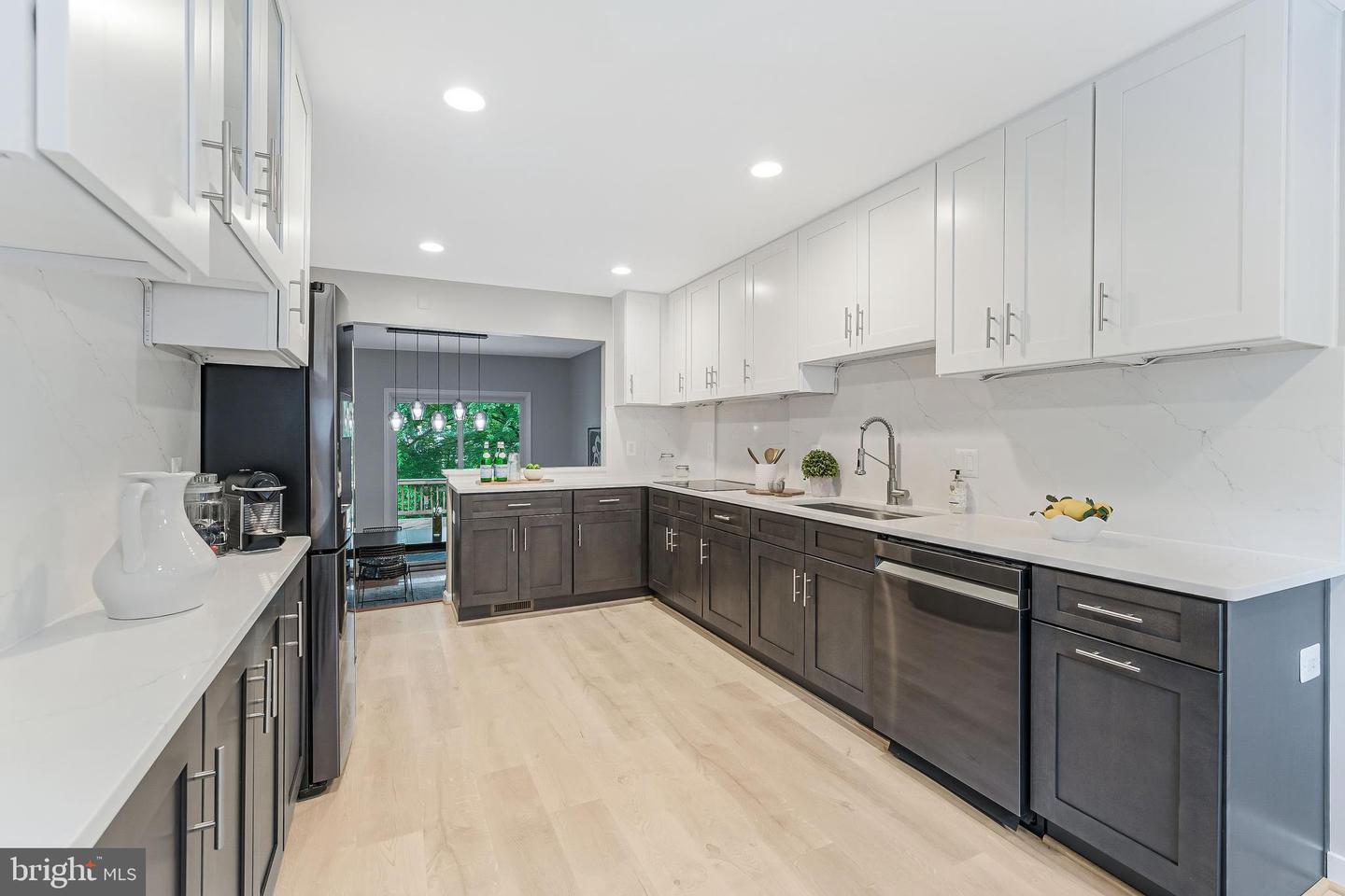 2066 LAKE AUDUBON CT, RESTON, Virginia 20191, 4 Bedrooms Bedrooms, ,3 BathroomsBathrooms,Residential,For sale,2066 LAKE AUDUBON CT,VAFX2245374 MLS # VAFX2245374