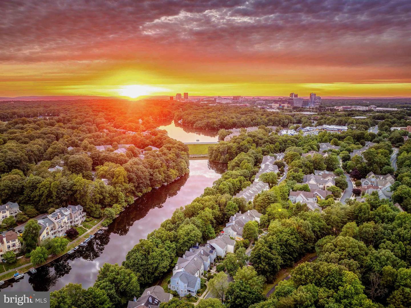 2066 LAKE AUDUBON CT, RESTON, Virginia 20191, 4 Bedrooms Bedrooms, ,3 BathroomsBathrooms,Residential,For sale,2066 LAKE AUDUBON CT,VAFX2245374 MLS # VAFX2245374