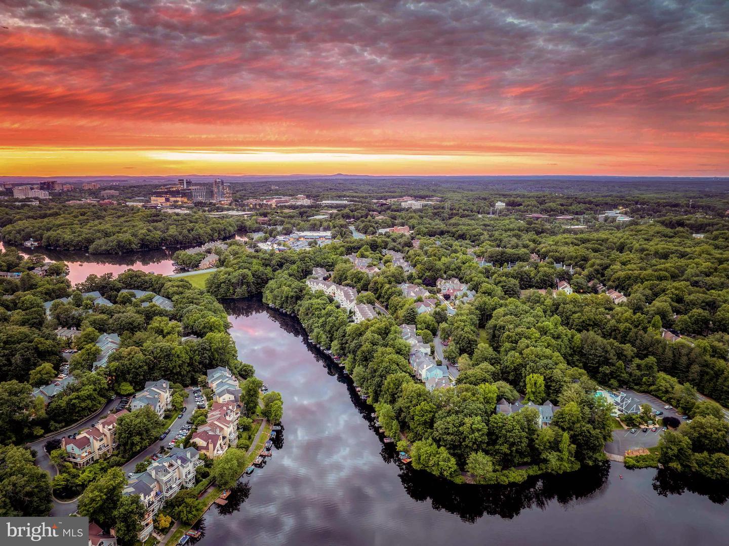 2066 LAKE AUDUBON CT, RESTON, Virginia 20191, 4 Bedrooms Bedrooms, ,3 BathroomsBathrooms,Residential,For sale,2066 LAKE AUDUBON CT,VAFX2245374 MLS # VAFX2245374