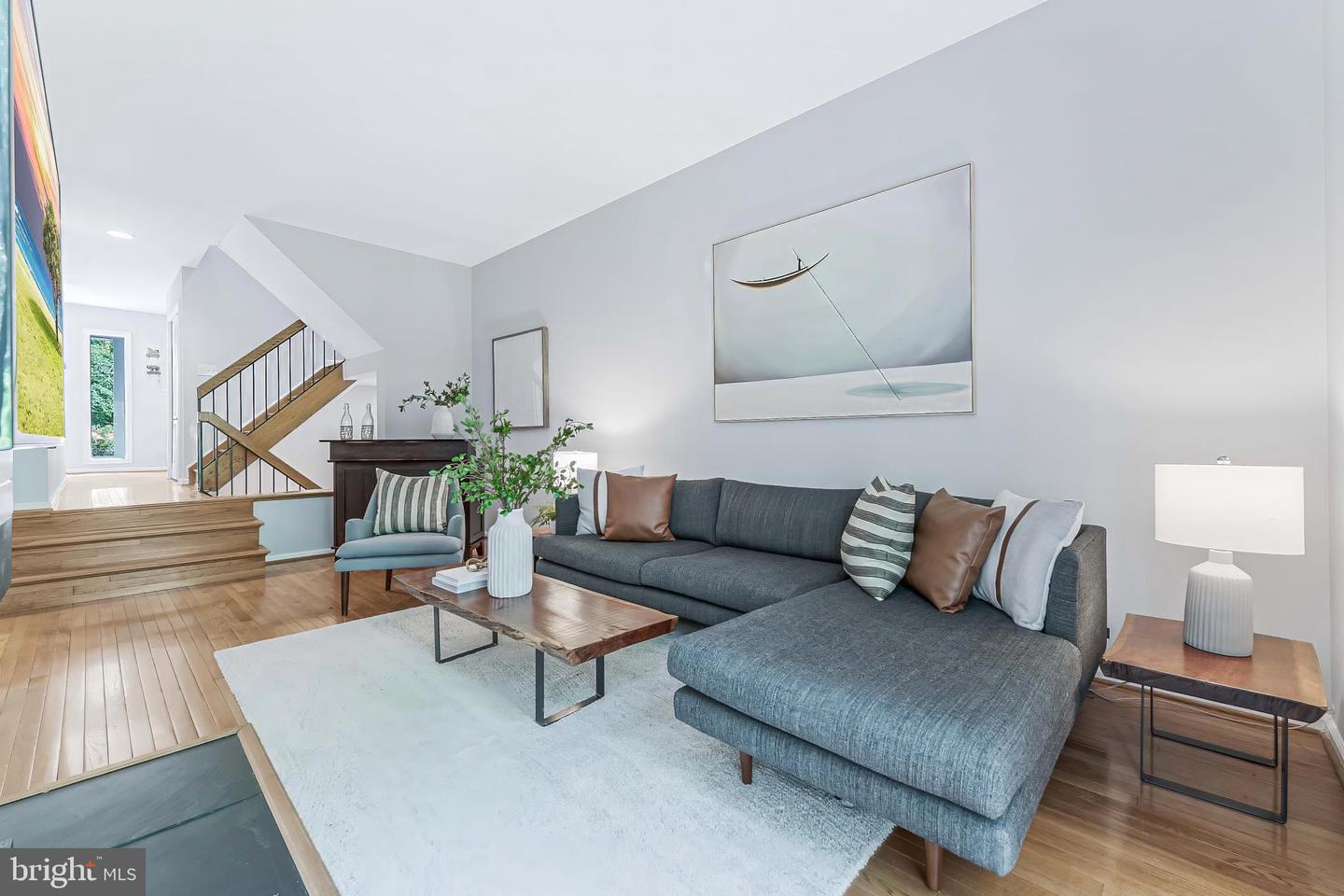 2066 LAKE AUDUBON CT, RESTON, Virginia 20191, 4 Bedrooms Bedrooms, ,3 BathroomsBathrooms,Residential,For sale,2066 LAKE AUDUBON CT,VAFX2245374 MLS # VAFX2245374