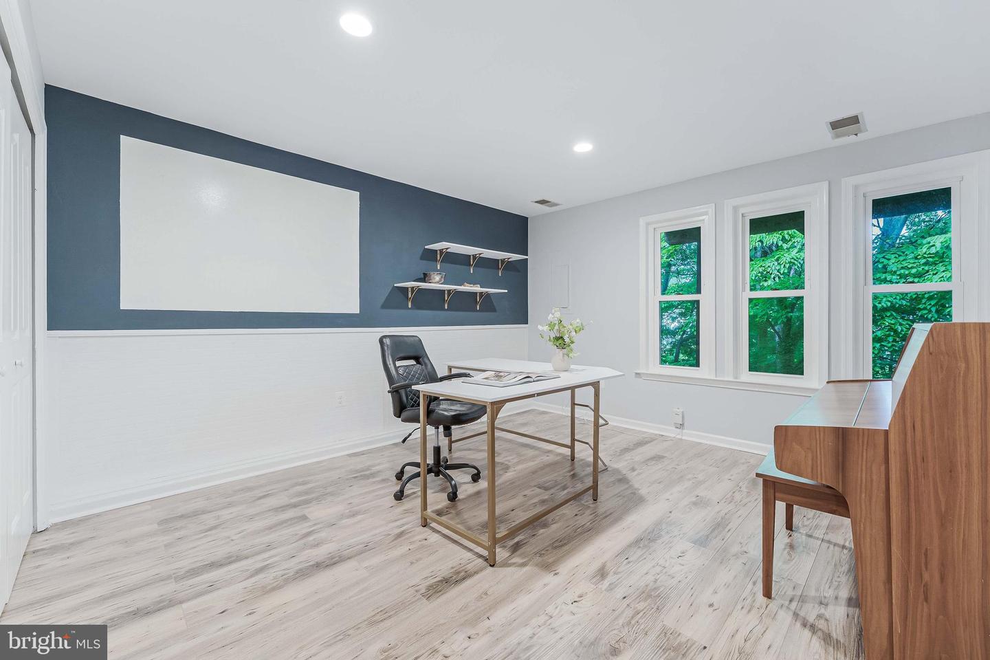 2066 LAKE AUDUBON CT, RESTON, Virginia 20191, 4 Bedrooms Bedrooms, ,3 BathroomsBathrooms,Residential,For sale,2066 LAKE AUDUBON CT,VAFX2245374 MLS # VAFX2245374