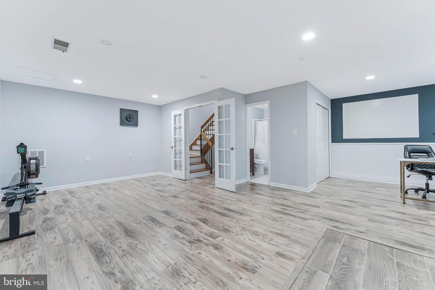 2066 LAKE AUDUBON CT, RESTON, Virginia 20191, 4 Bedrooms Bedrooms, ,3 BathroomsBathrooms,Residential,For sale,2066 LAKE AUDUBON CT,VAFX2245374 MLS # VAFX2245374