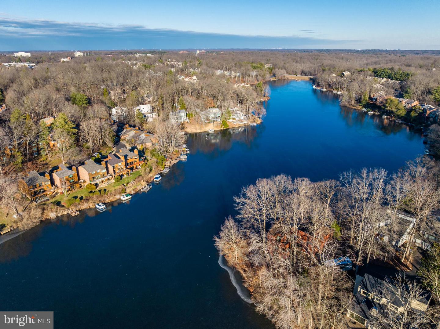 2066 LAKE AUDUBON CT, RESTON, Virginia 20191, 4 Bedrooms Bedrooms, ,3 BathroomsBathrooms,Residential,For sale,2066 LAKE AUDUBON CT,VAFX2245374 MLS # VAFX2245374