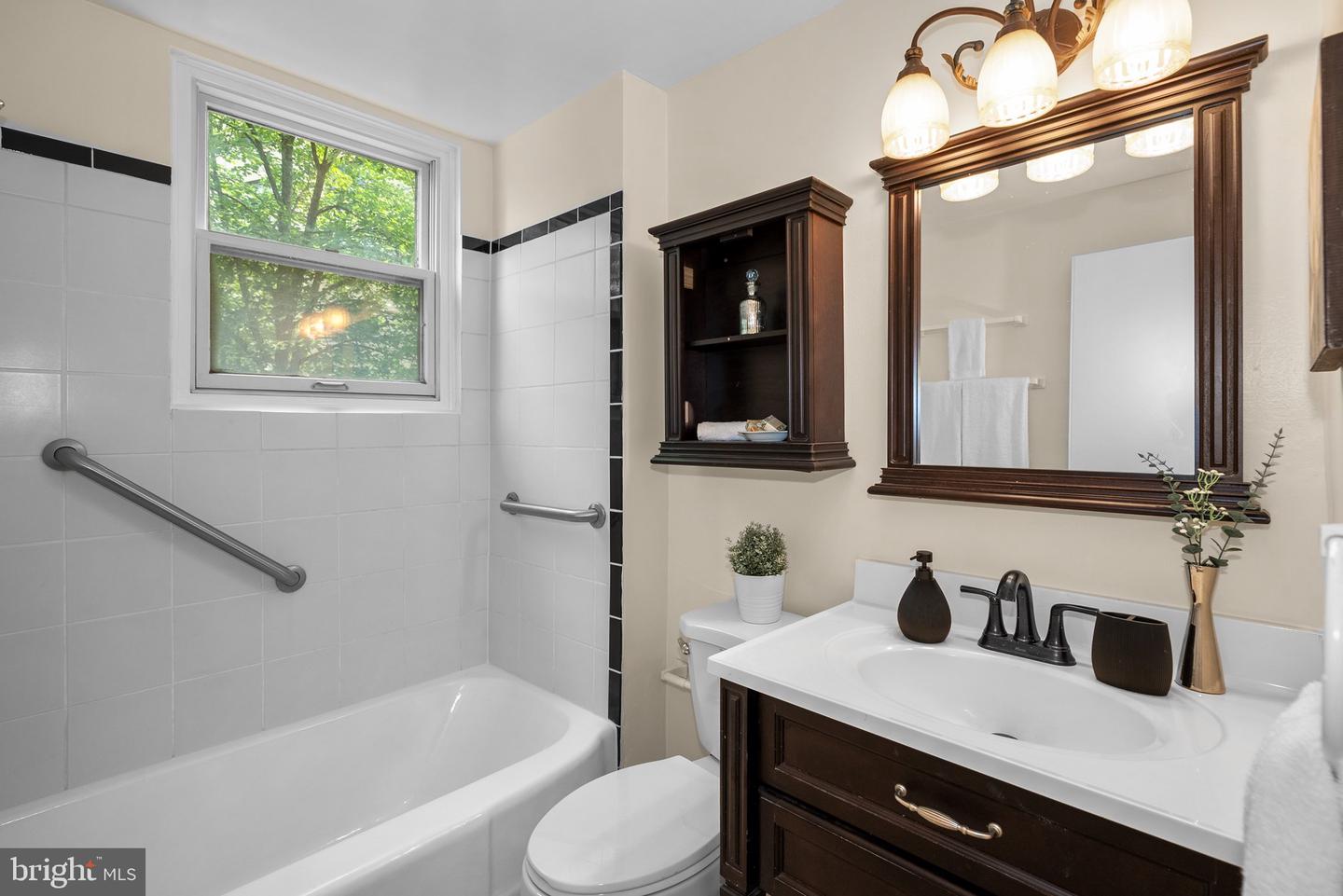 3025 ONTARIO RD NW #108, WASHINGTON, District Of Columbia 20009, 1 Bedroom Bedrooms, ,1 BathroomBathrooms,Residential,For sale,3025 ONTARIO RD NW #108,DCDC2204128 MLS # DCDC2204128